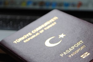 Bebekler İçin Pasaport ve Schengen Vizesi